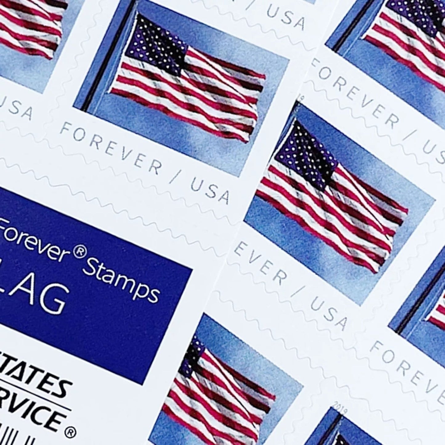 2019 U.S. Flag Patriotic Design Self-Adhesive Label Set for Everyday Use 100pcs/Pack (20pcs/Booklet)
